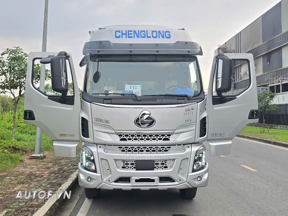 Chenglong 8 tấn H5 240Hp Mui Bạt 9.9M